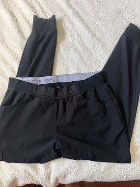 Scratchers by Barco scrub pants size L